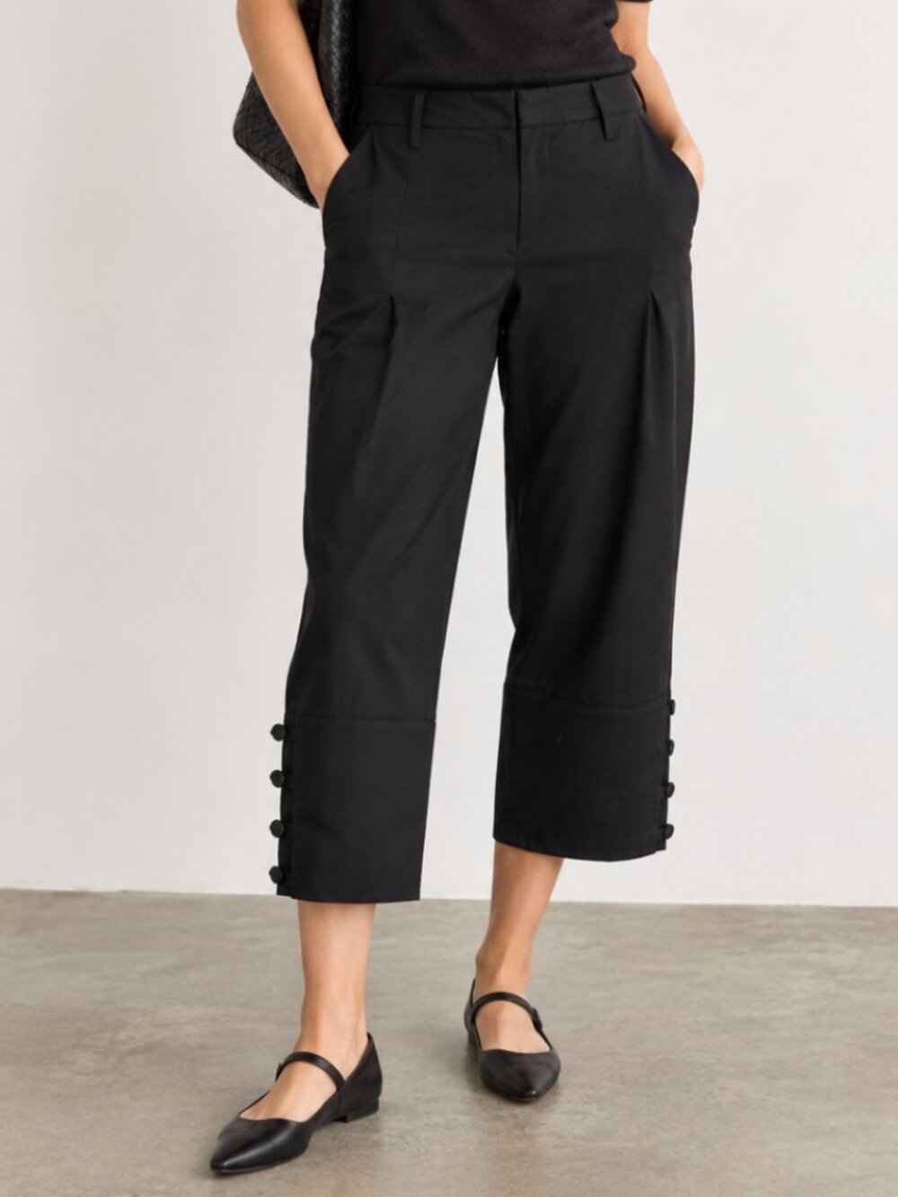 Malia Mills James Cargo Pants Black Cropped Button Detail Size 4